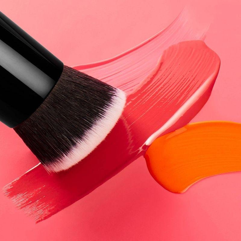 ELF - LIQUID BLUSH BRUSH
